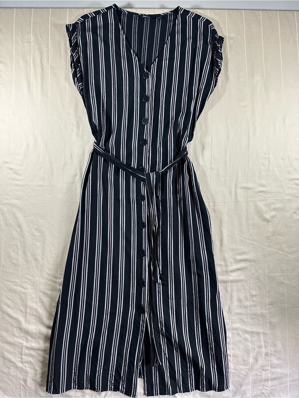 Reitmans Black & White Striped Button-Front Midi Dress Size XS EUC